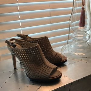 Via Spiga Taupe Suede Heels.